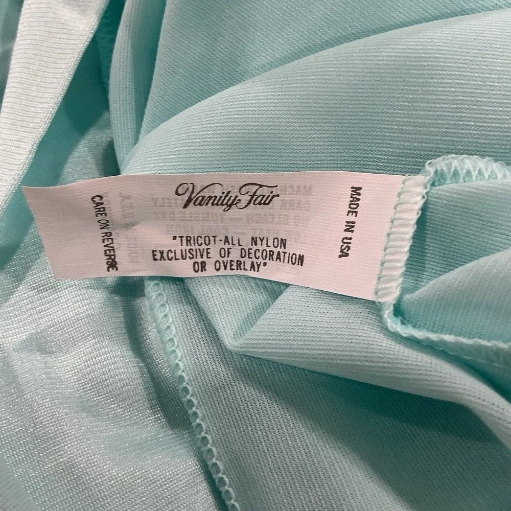 Women's Vintage Azure Mist Nightgown Lingerie Vanity Fair Large 100% Nylon NWT